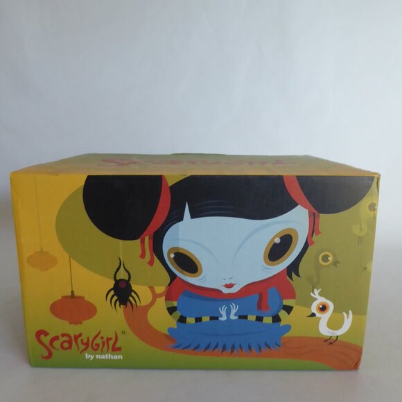 NEW RARE LE 500 2004 7.5” SCARY GIRL TREEDWELLER DESIGNER URBAN VINYL FIGURE - Picture 13 of 16